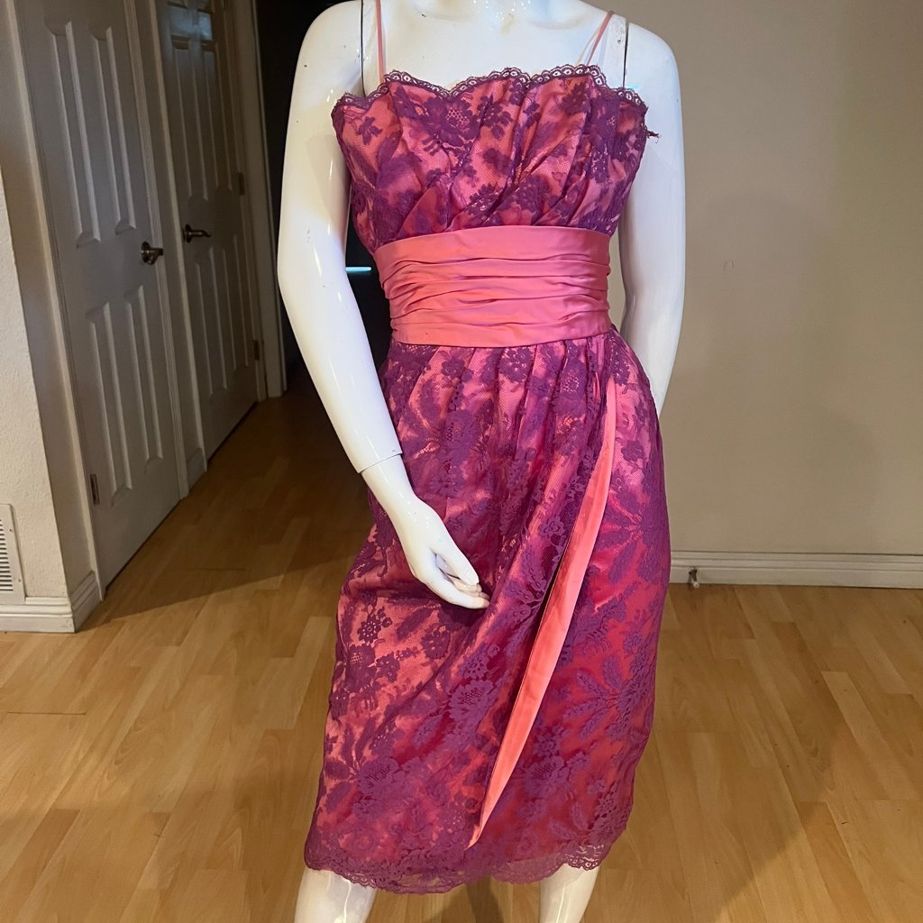 50's Vintage Ceil Chapman Lace Taffeta Ruched Waist Dress Size 4-6